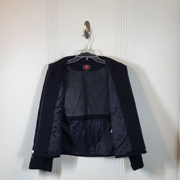 Gallery Black Jacket  - Picture 6 of 8